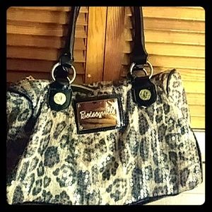 Betseyville sequin print pocketbook